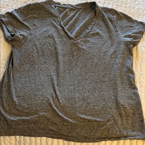 Madewell v-neck tissue tee in marbled grey